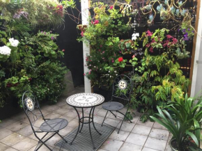 Brunswick B & B, Melbourne